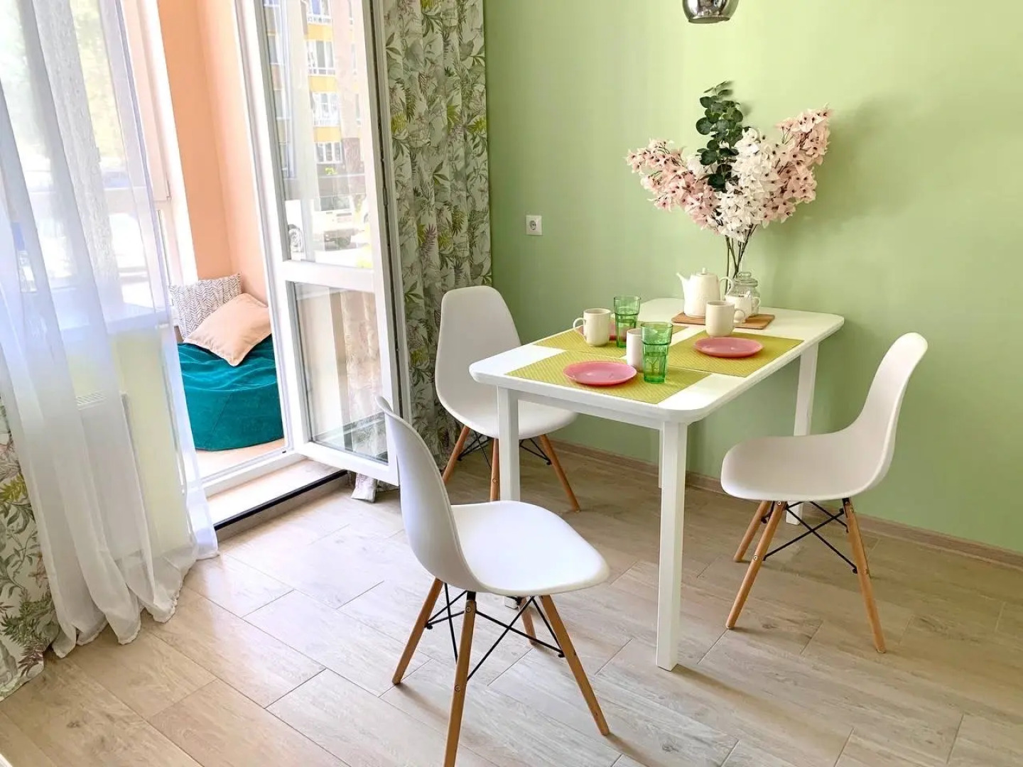 Апартаменты Морской бриз 2-х комнатные апартаменты возле балтийского моря