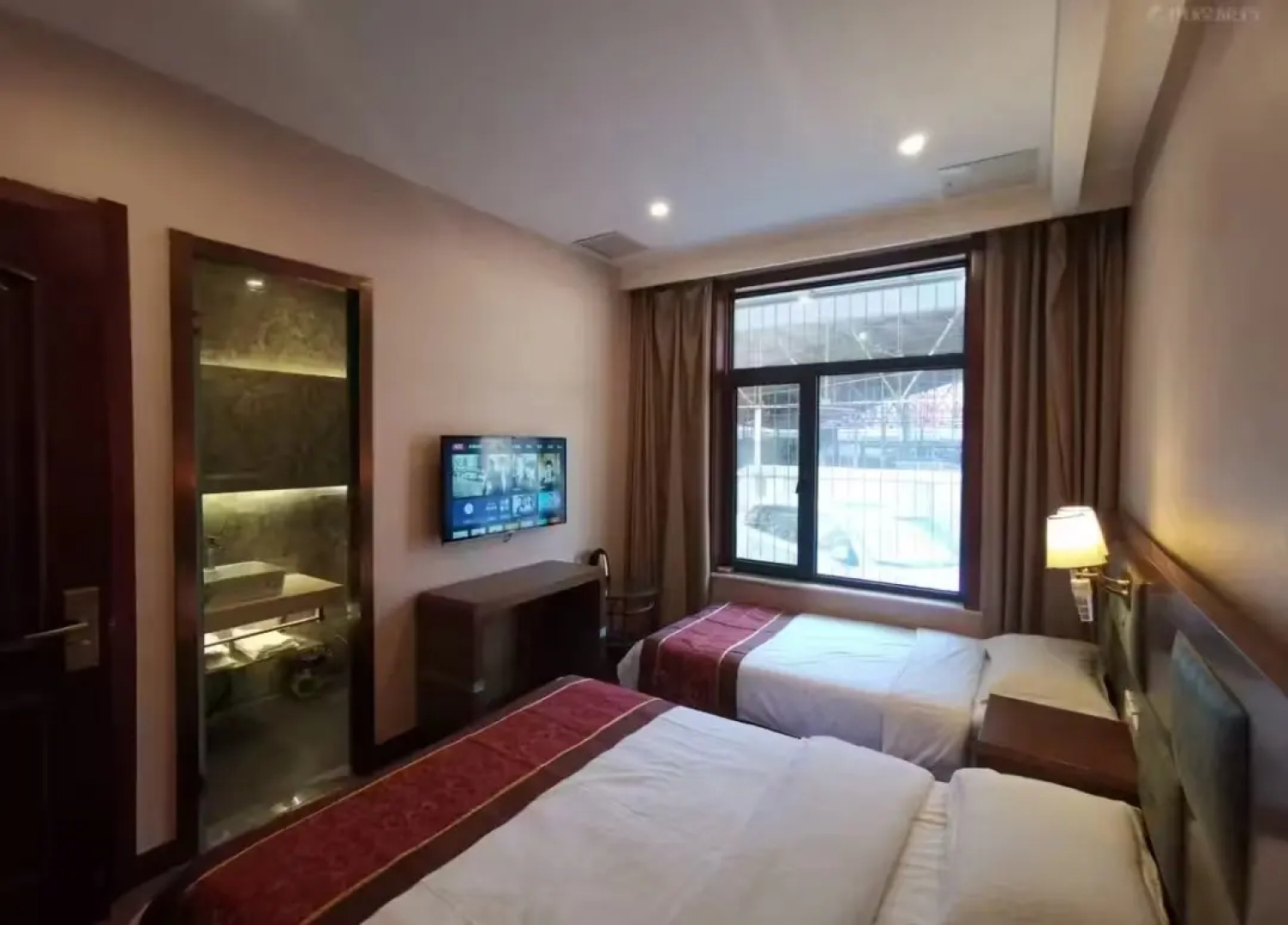 Отель Beijing Huiqingyuan Business