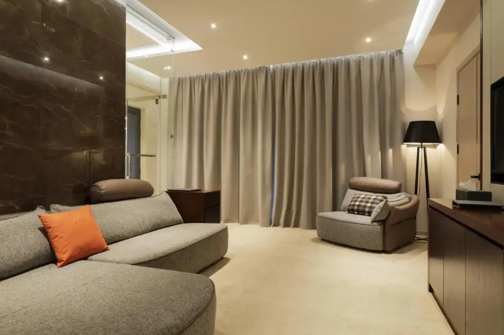 Mounthree Resort Hotel