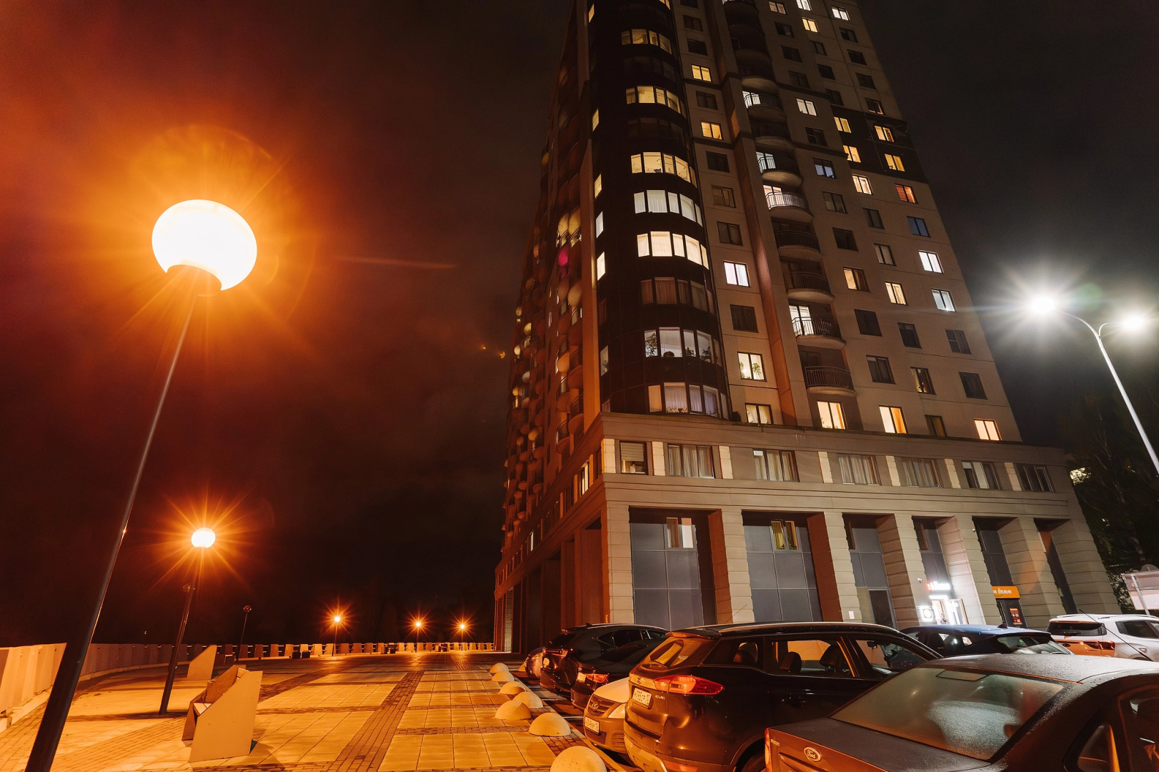 Апартаменты 9 ночей с видом на речку на Коммунальной 1