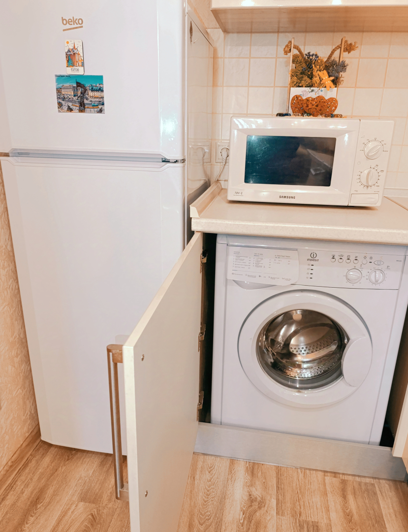 Квартира возле метро Красный проспект рядом МЦ Мешалкина