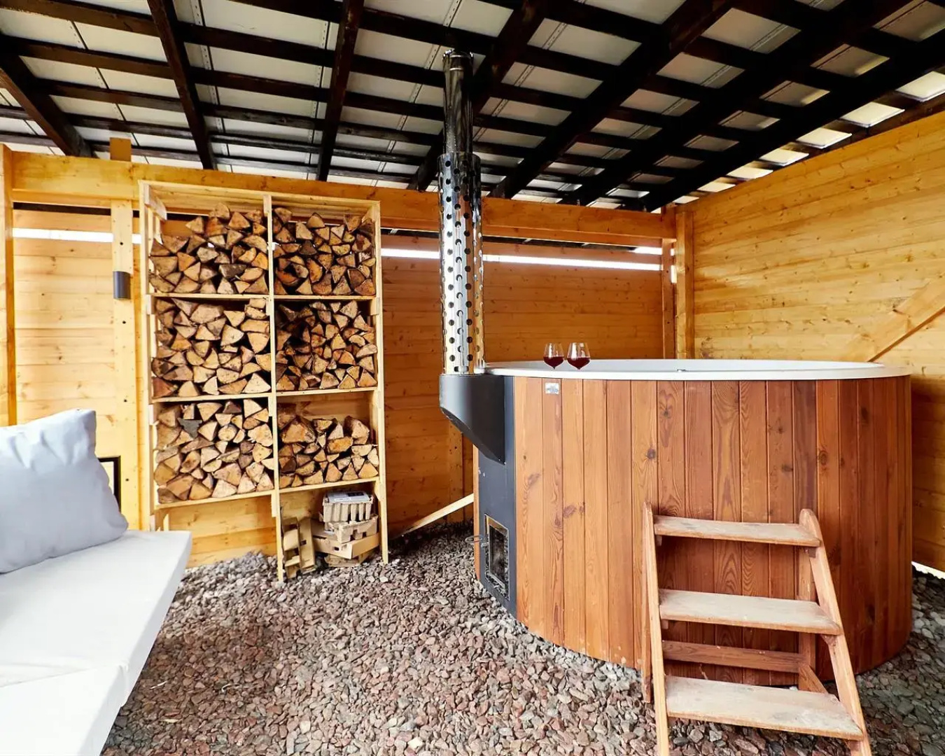 Villingston Residence