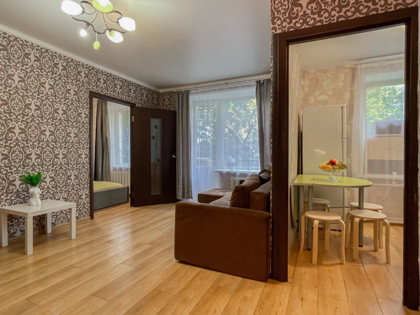 Апартаменты 3-к. квартира, 55 м², 4/5 эт.
