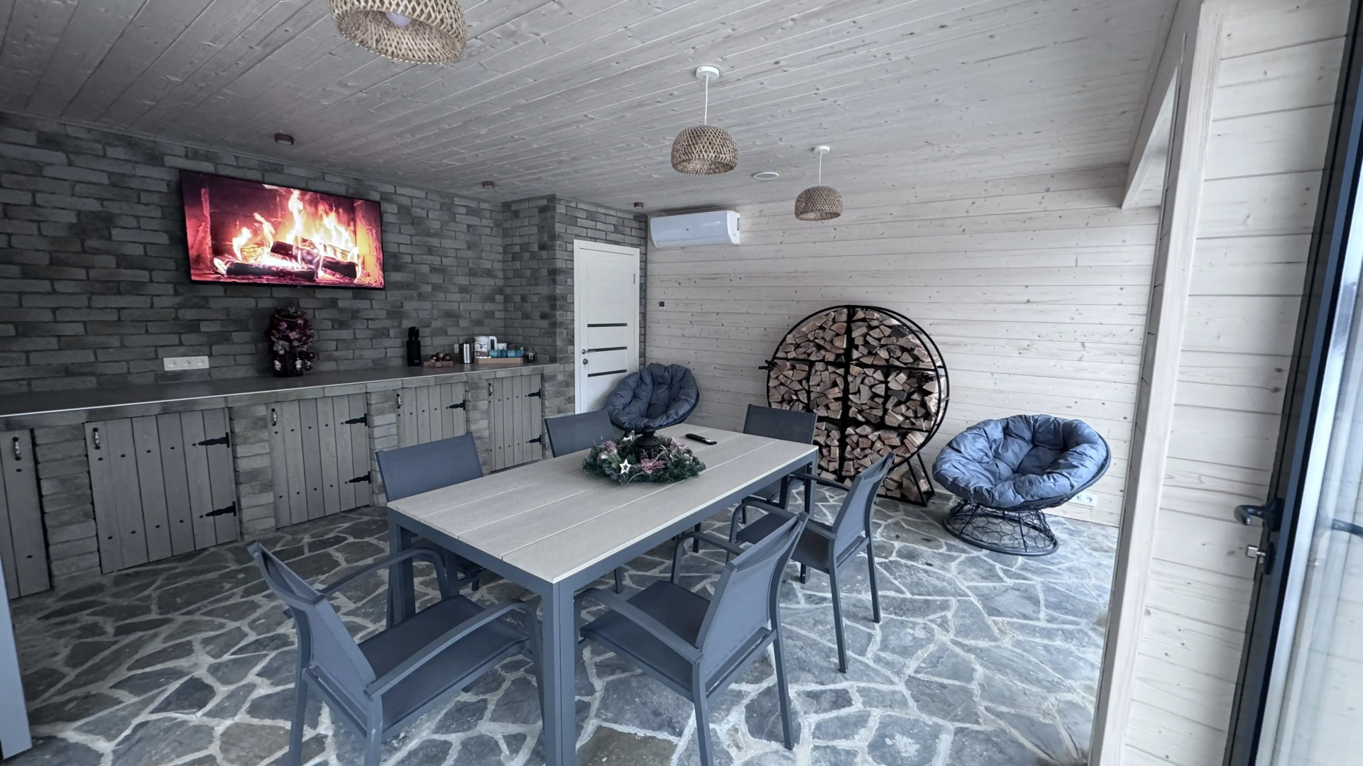 Частный дом Дом с баней, чаном и беседкой