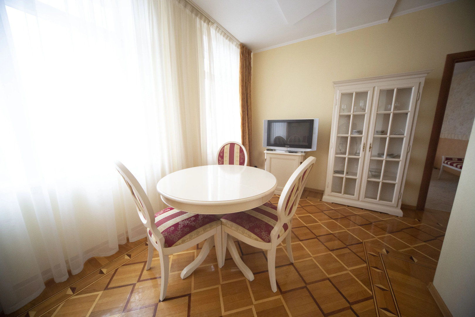 Отель Европа