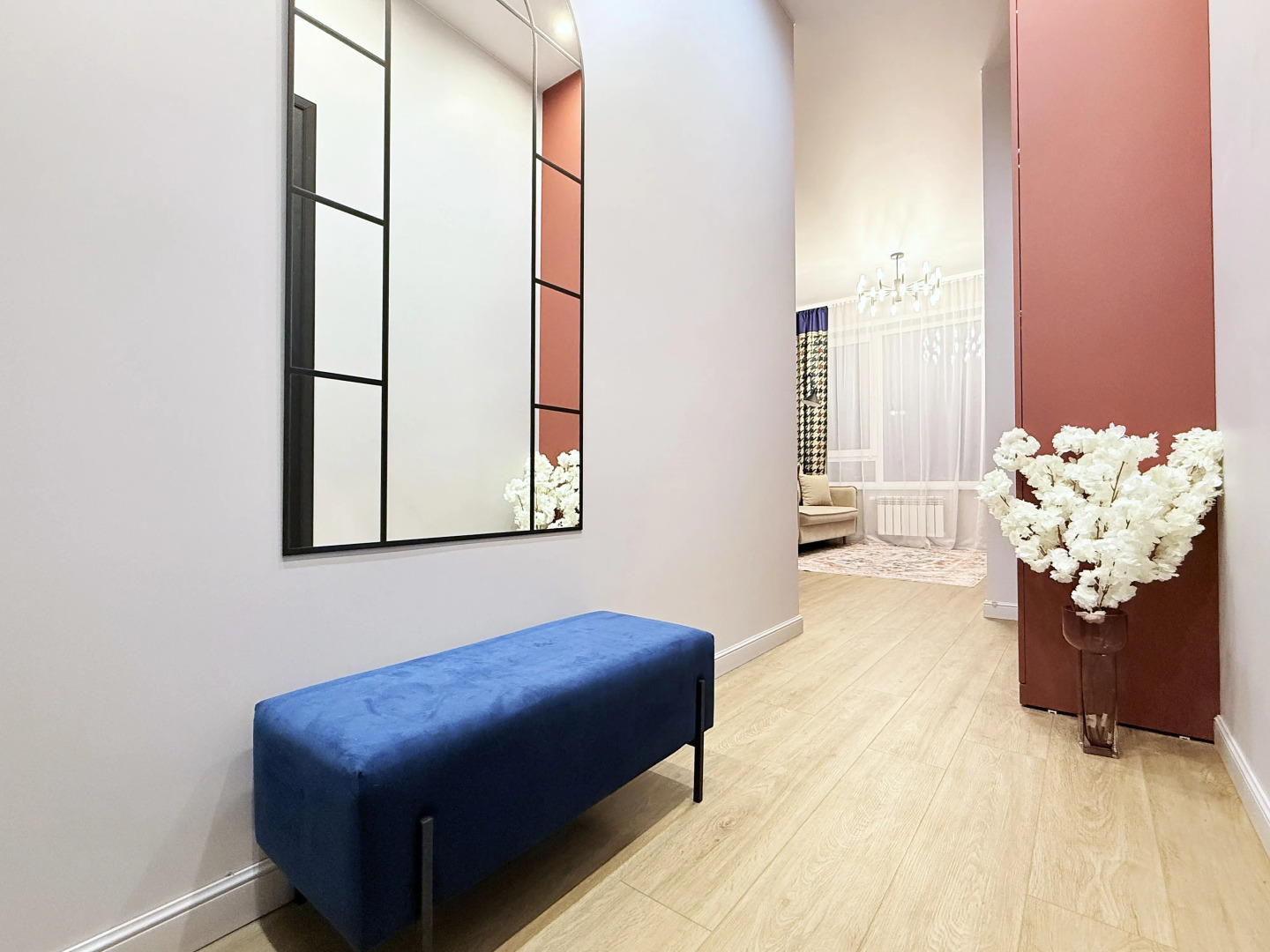 Апартаменты ЯРКИЙ ДИЗАЙН ПАНОРАМА НА РЕКУ ПРЯМО С КРОВАТИ