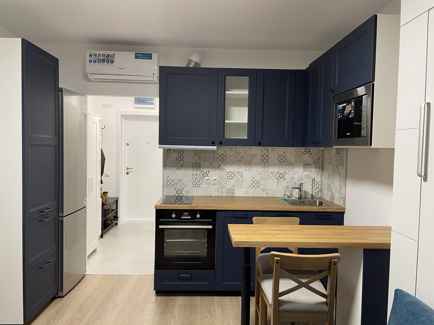 Студия в ЖК Римского-Корсакова 11