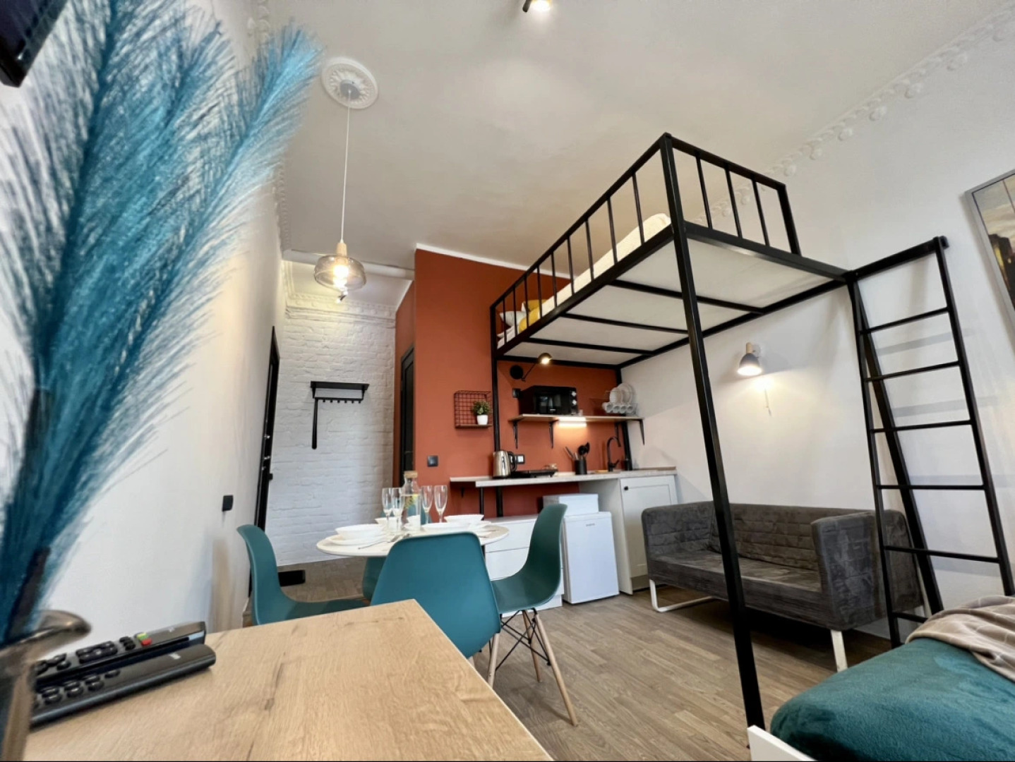 Квартира Вокзальная магистраль 2-1