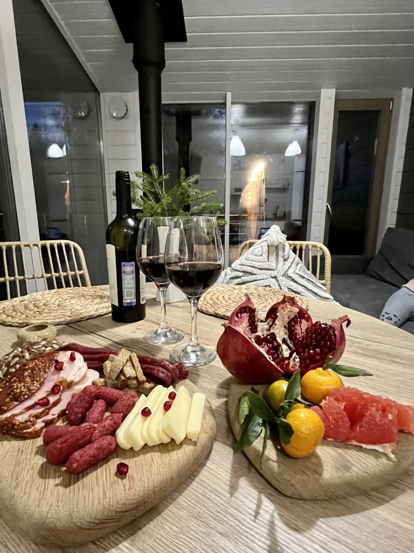 Частный дом с Джакузи и Баней у Леса и Озера