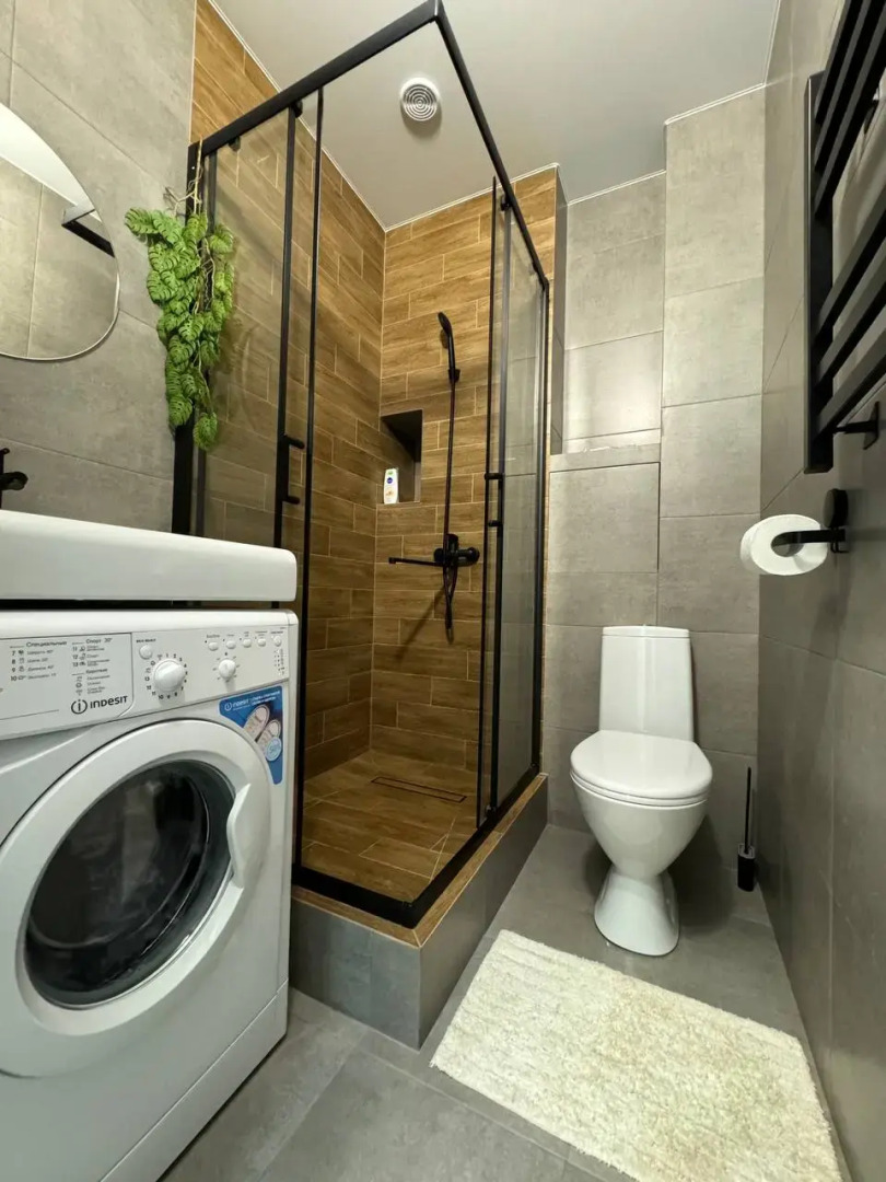 Апартаменты Семейные с красивым видом недалеко от парка Галицкого 1