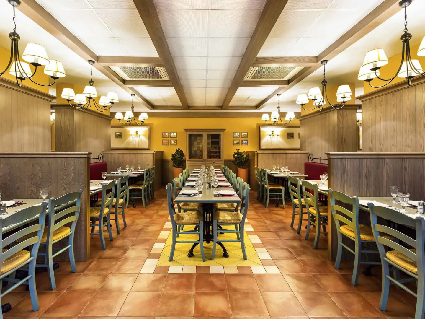 Ирис Санкт–Петербург Центр