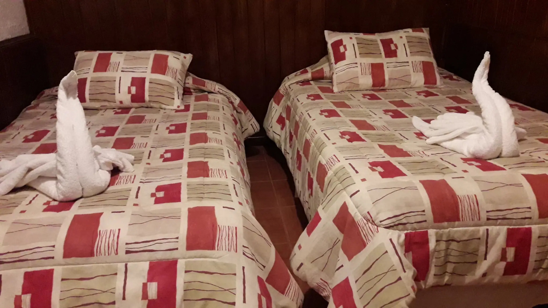 Rapa Nui Native Hostel Mini-Hotel