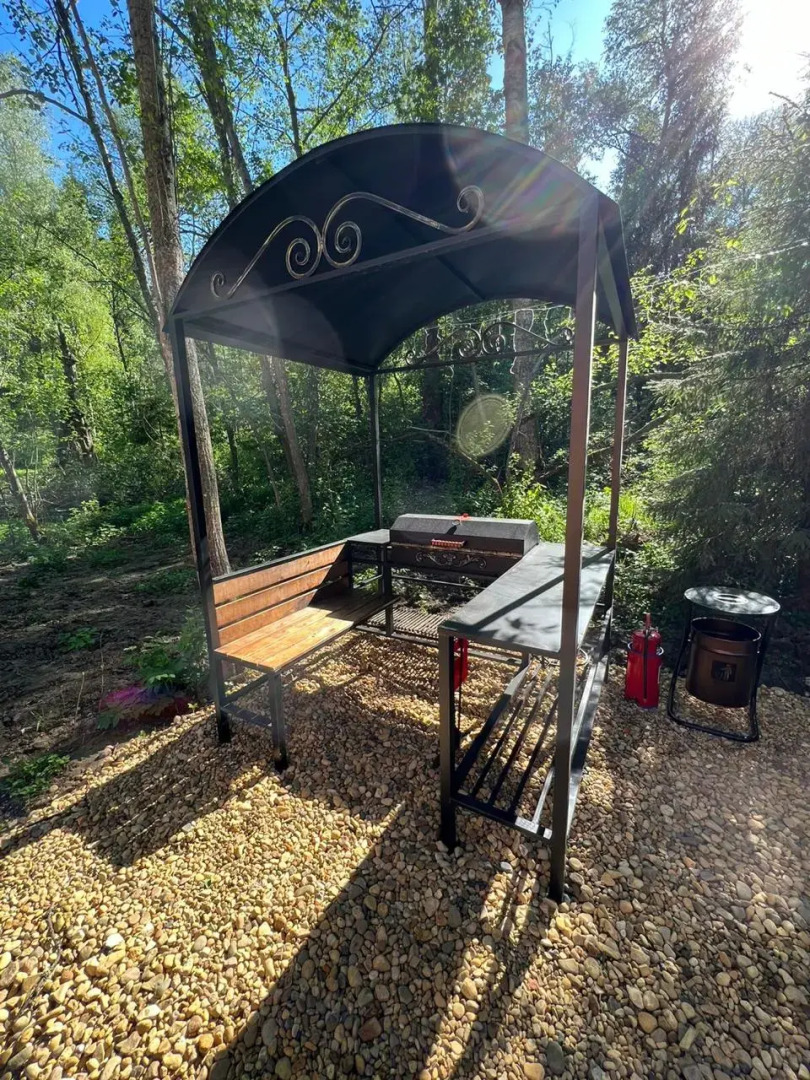 Шале Зеленый домик в лесу на Живописной улице