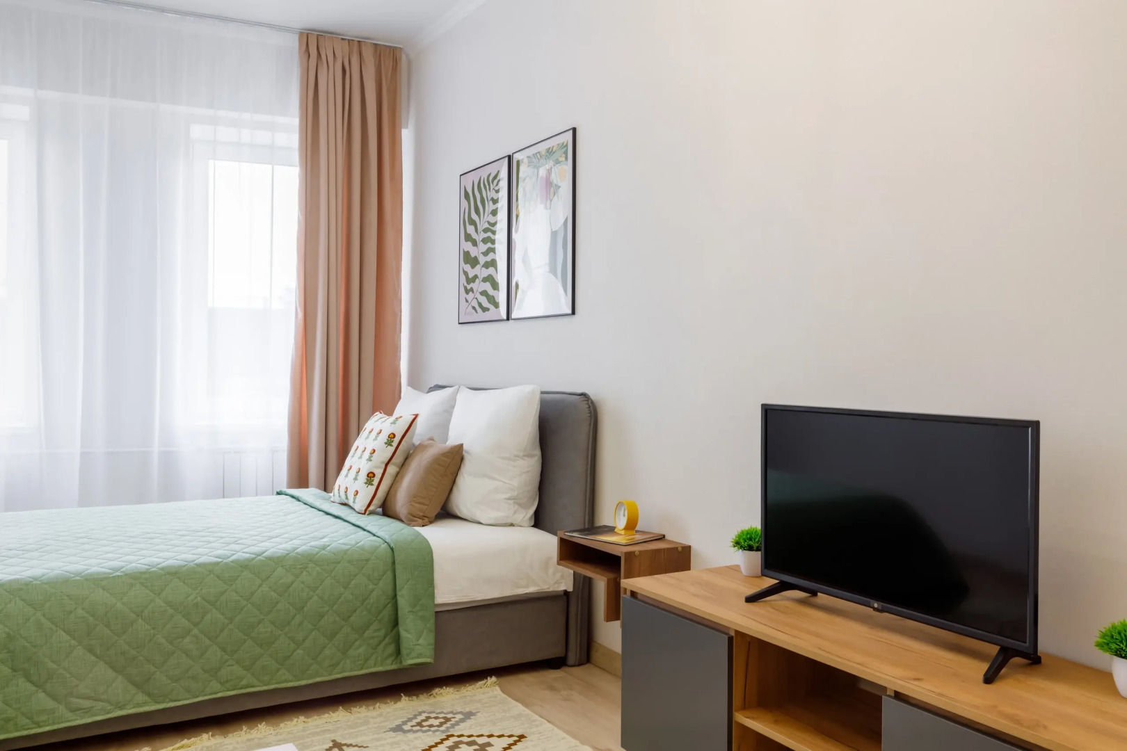 Апартаменты На Красногвардейской