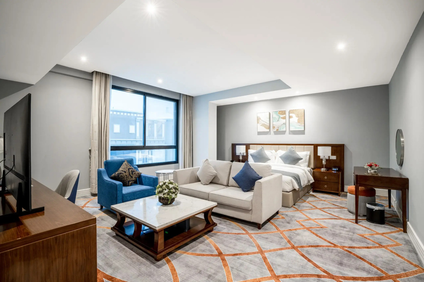 Отель Royal Sherao