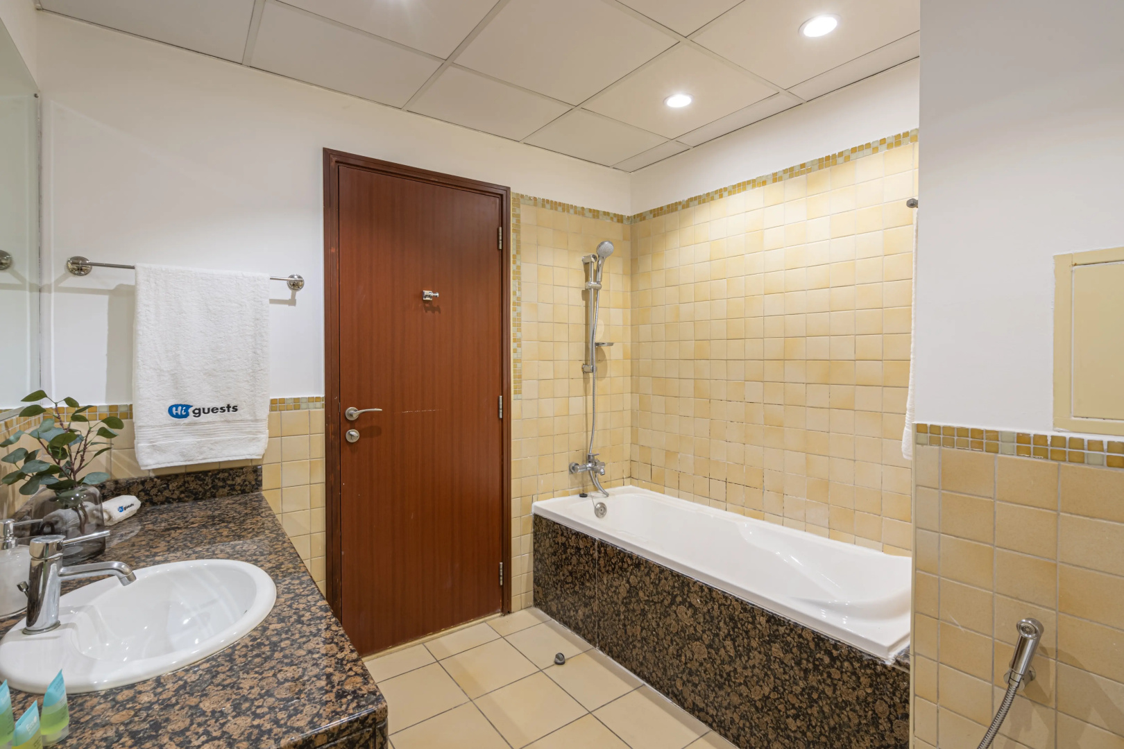 Apartments HiGuests - Amazing 2BR Apartment in Jumeirah Beach Residence