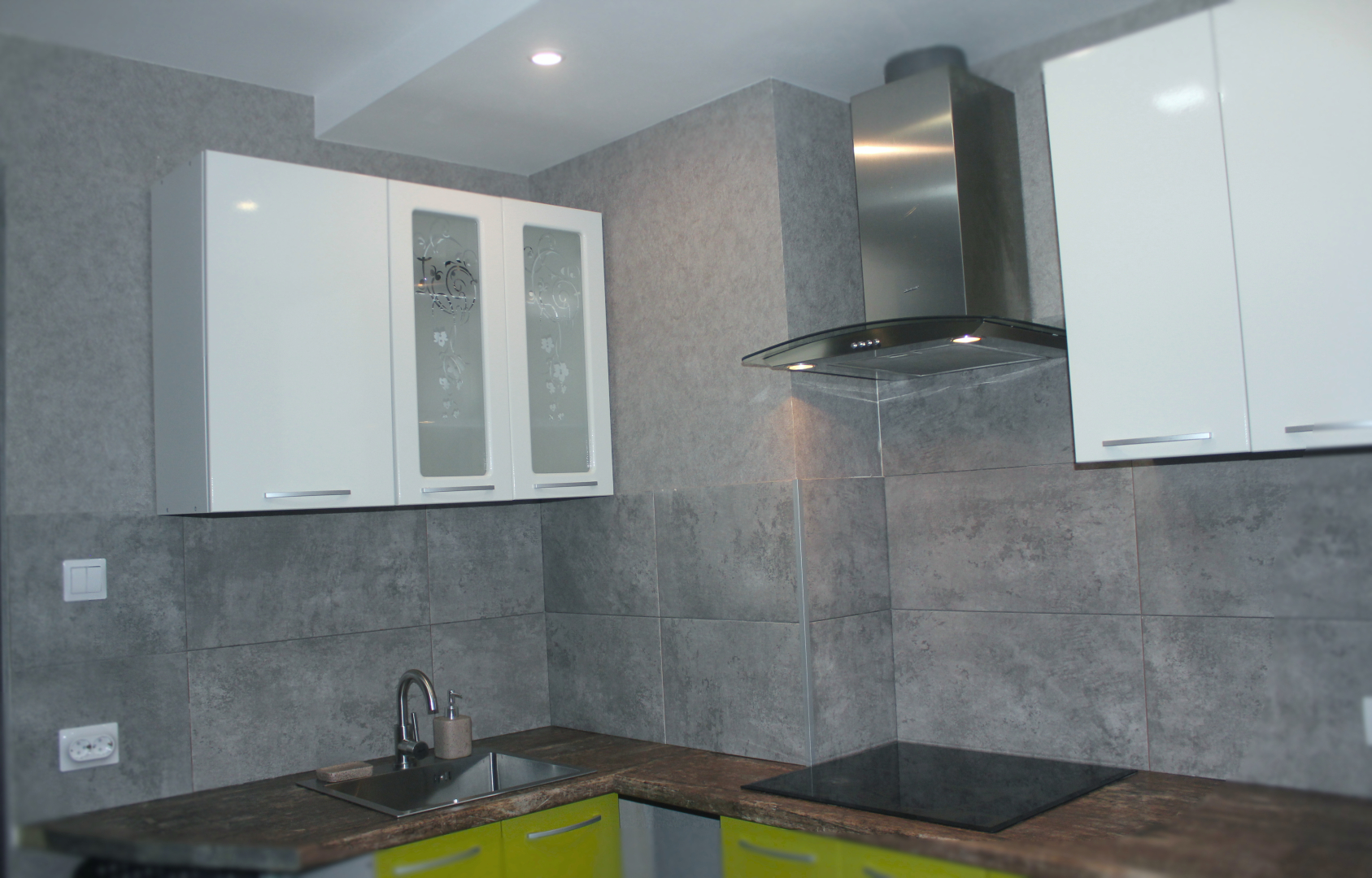 Апартаменты на Маклакова