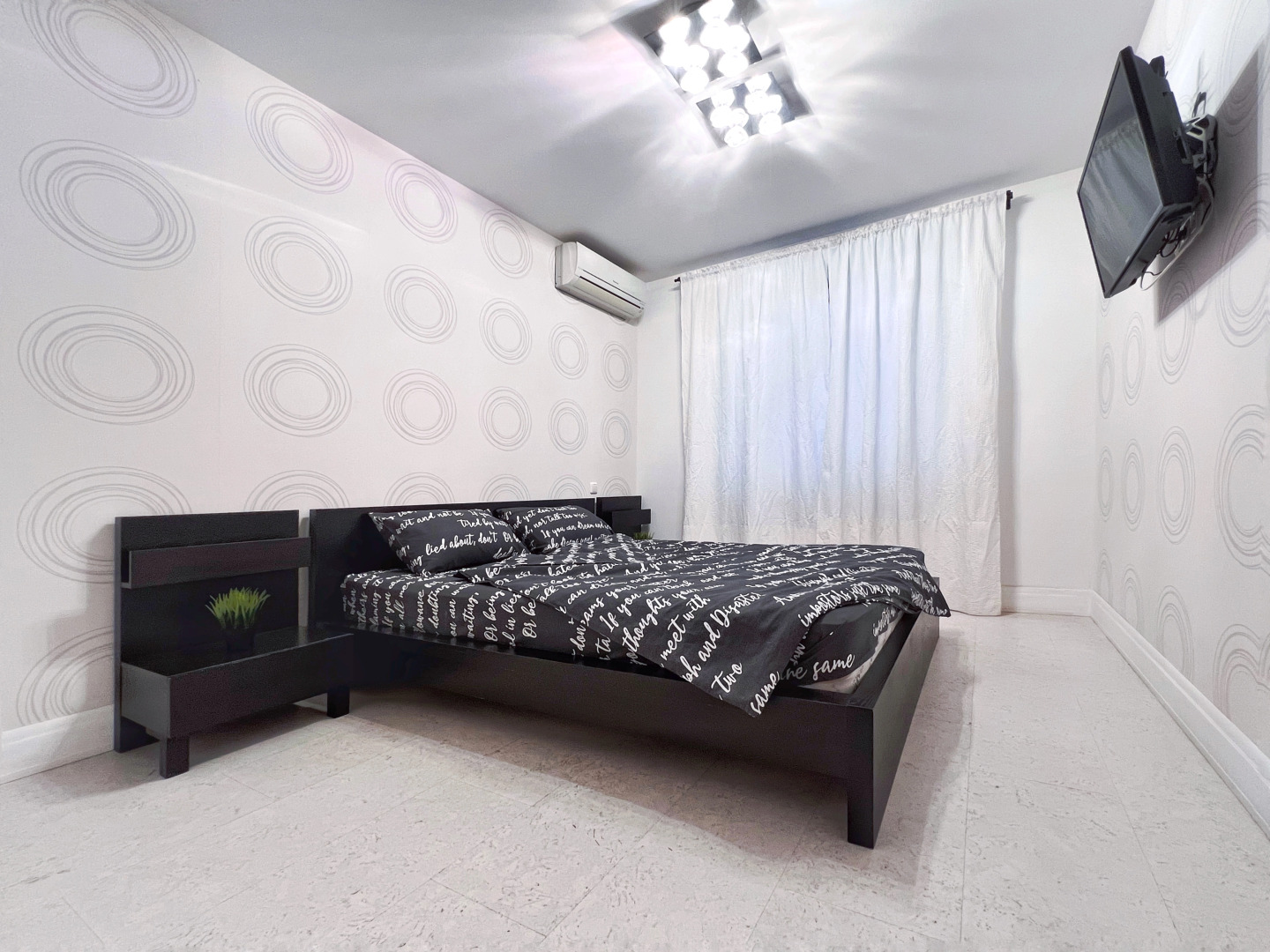 Апартаменты Granada Шикарные Двухкомнатные Апартаменты в Центре Района ГГМ!