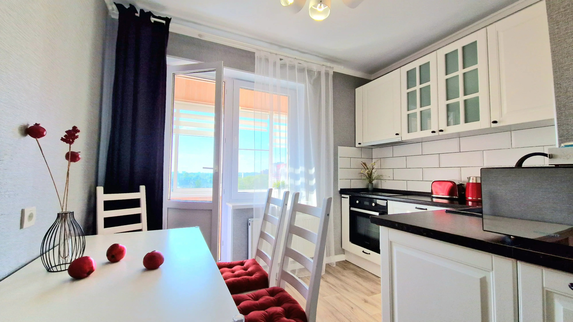 Квартира в Хорошей Локации Недалеко от Исторического Центра Города