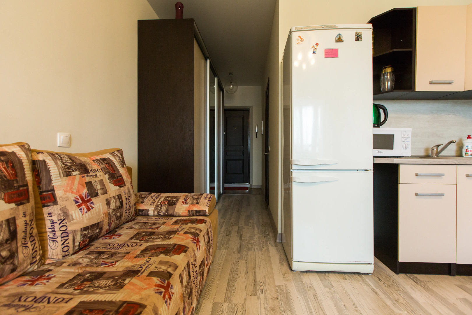 Апартаменты на улице Дмитрия Михайлова 2