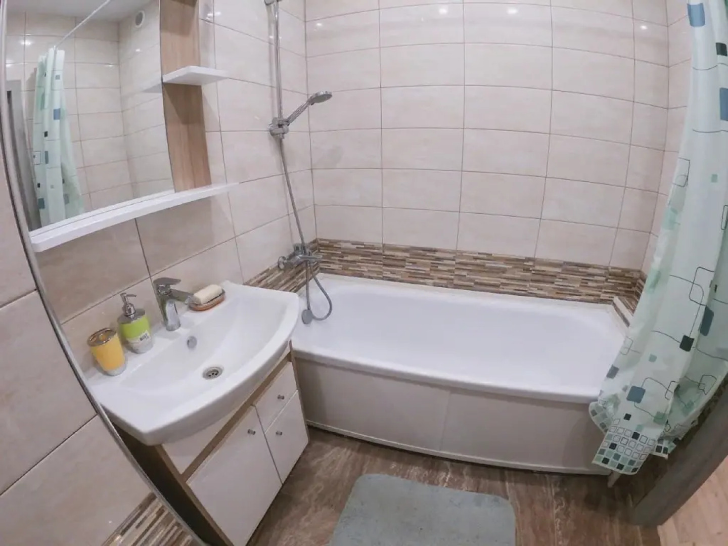 Квартира Галерея РRО на Площади Свободы 4