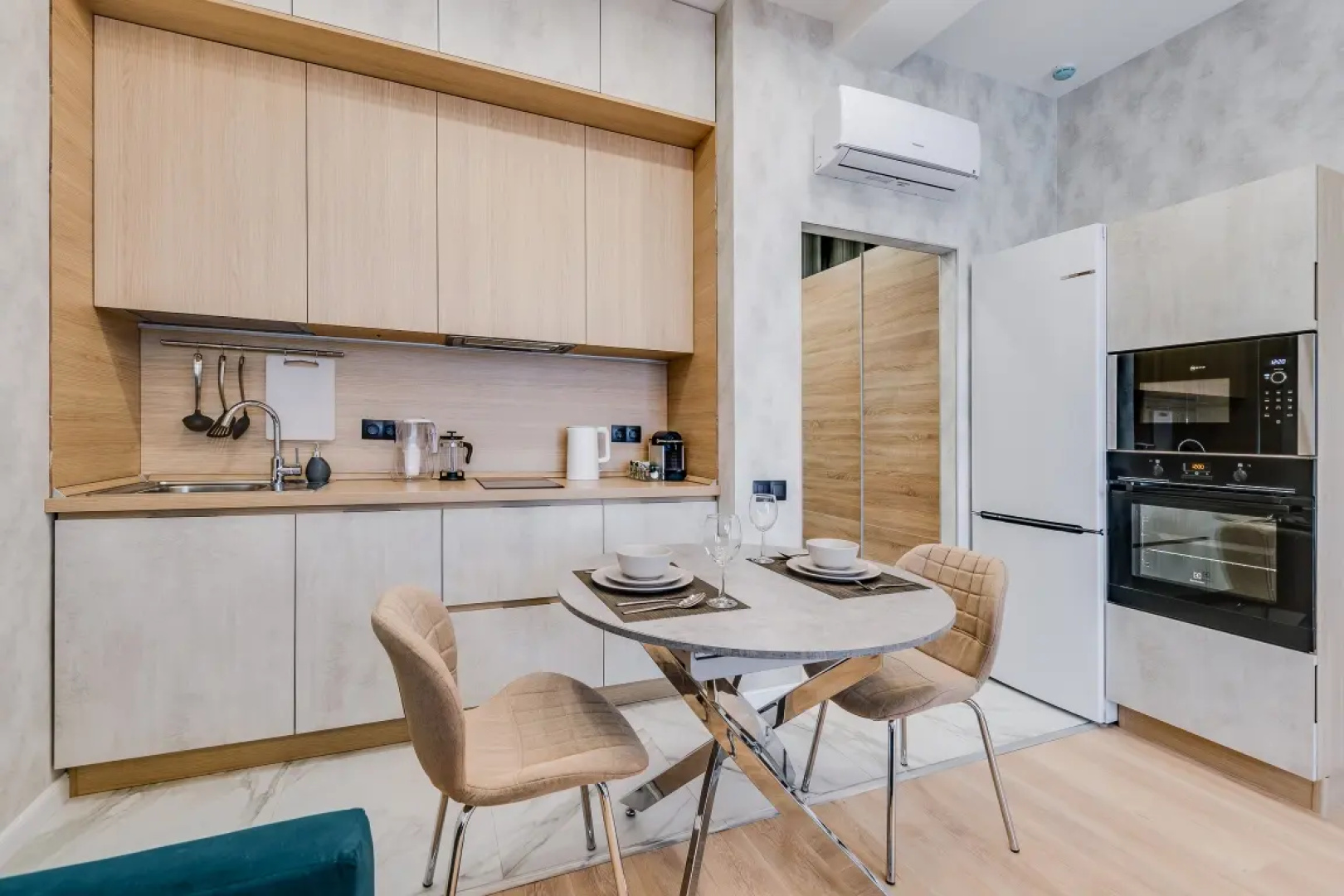 Апартаменты Престиж с Красивым Видом Business Apartments