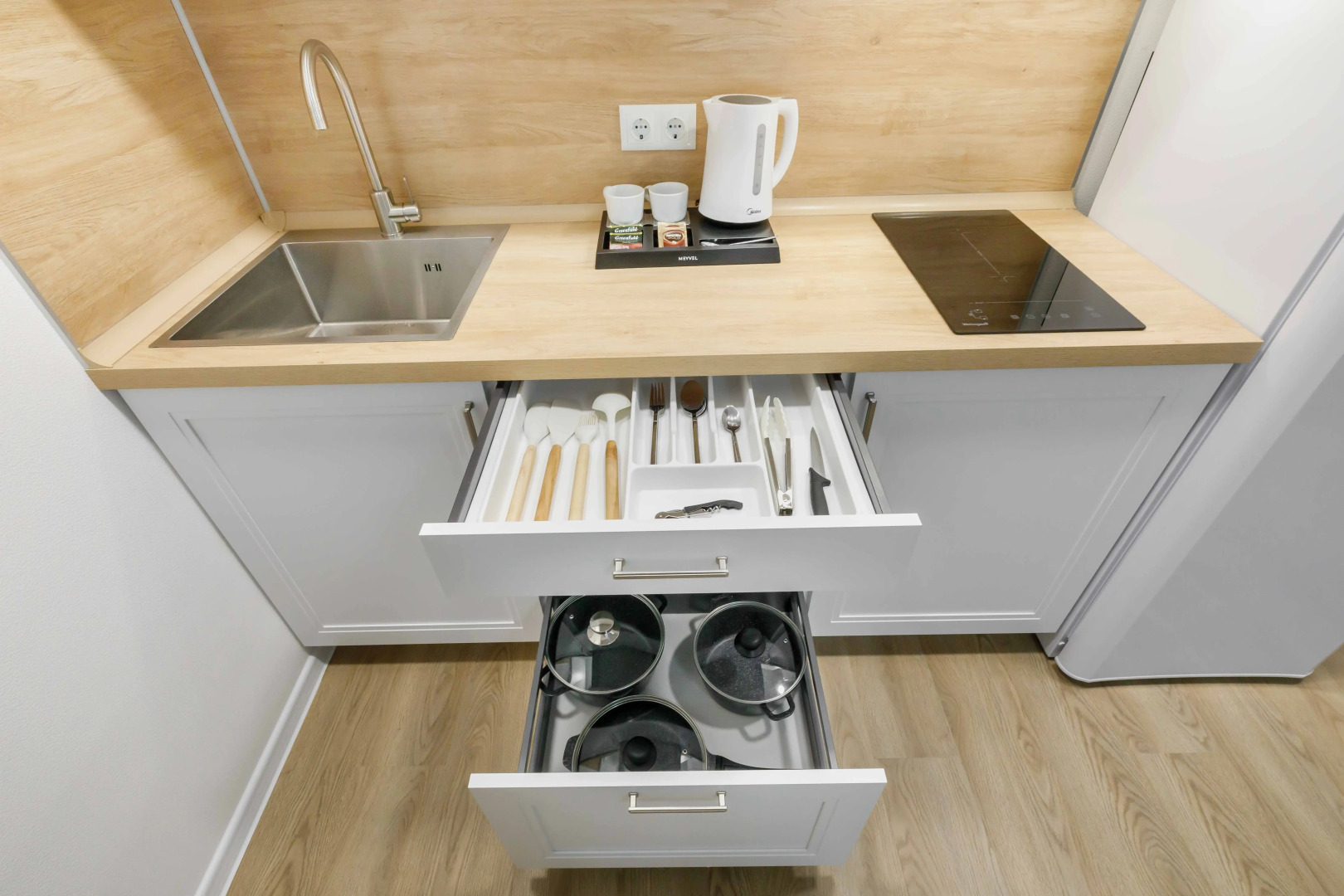 Квартира Inndays Aparments на Колом 4