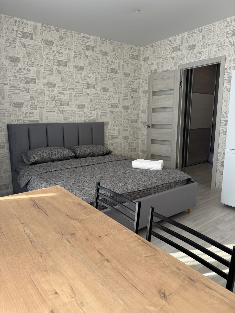 Апартаменты Hugge Place Студия с видом на ОБЬ