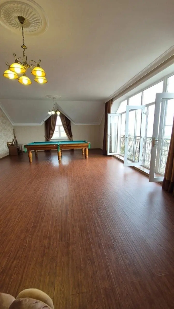 Частный дом в Микрорайоне Рублёвка