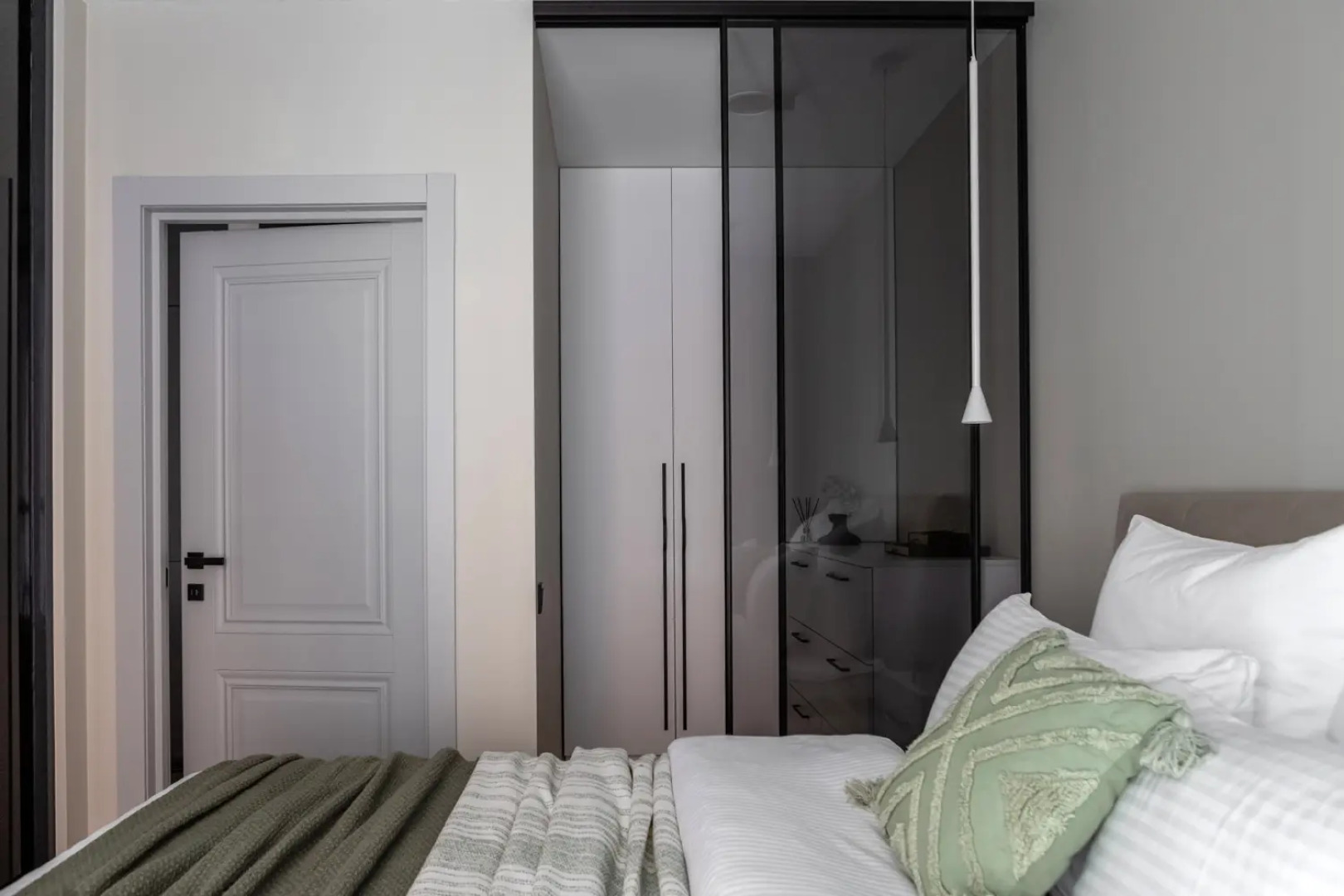 Апартаменты с боковым видом на море