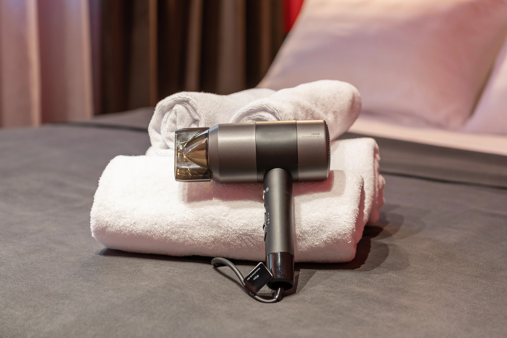 Апартаменты Red room в NikolaevBuilding