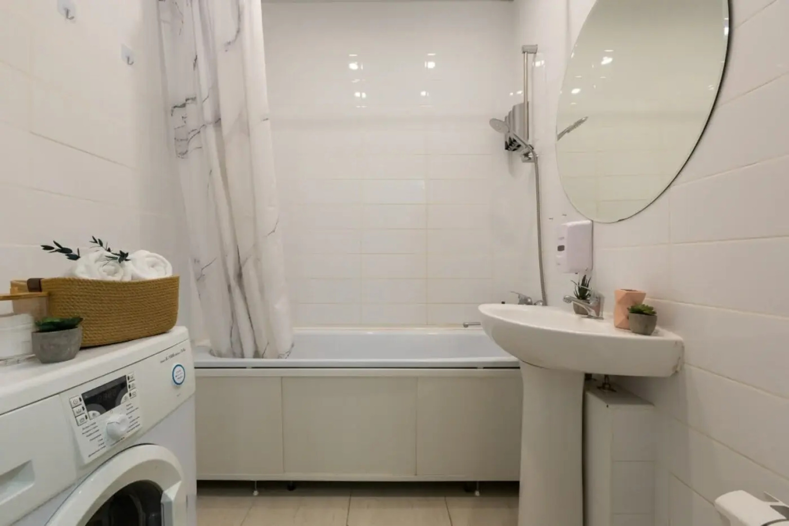 Апартаменты 2комнатные с балконом и с видом на Георгиевский проспект