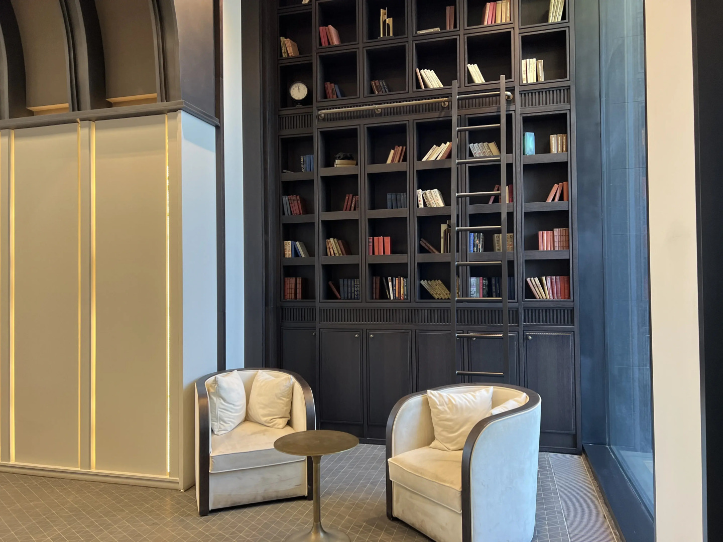 Квартира с Камином в Москве