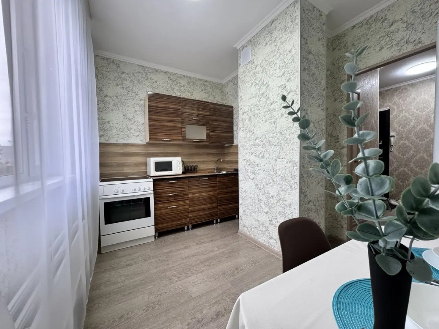 Апартаменты Уютные с балконом в центре города