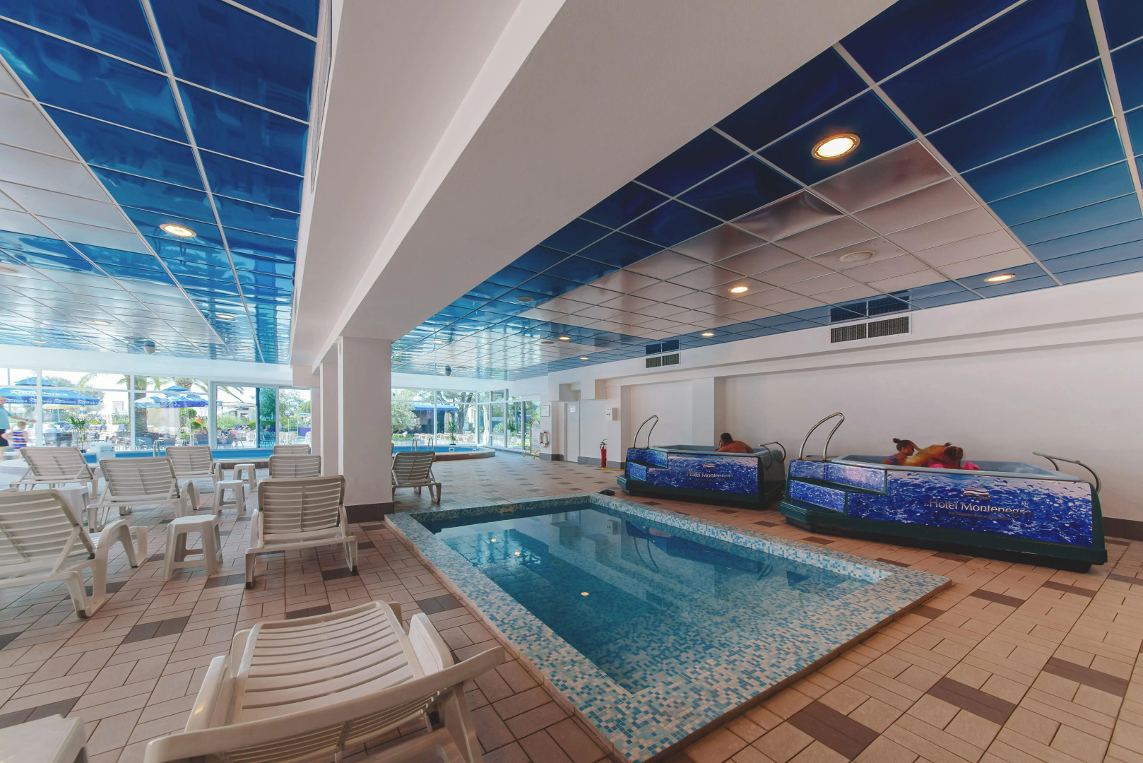 Отель Montenegro Beach Resort