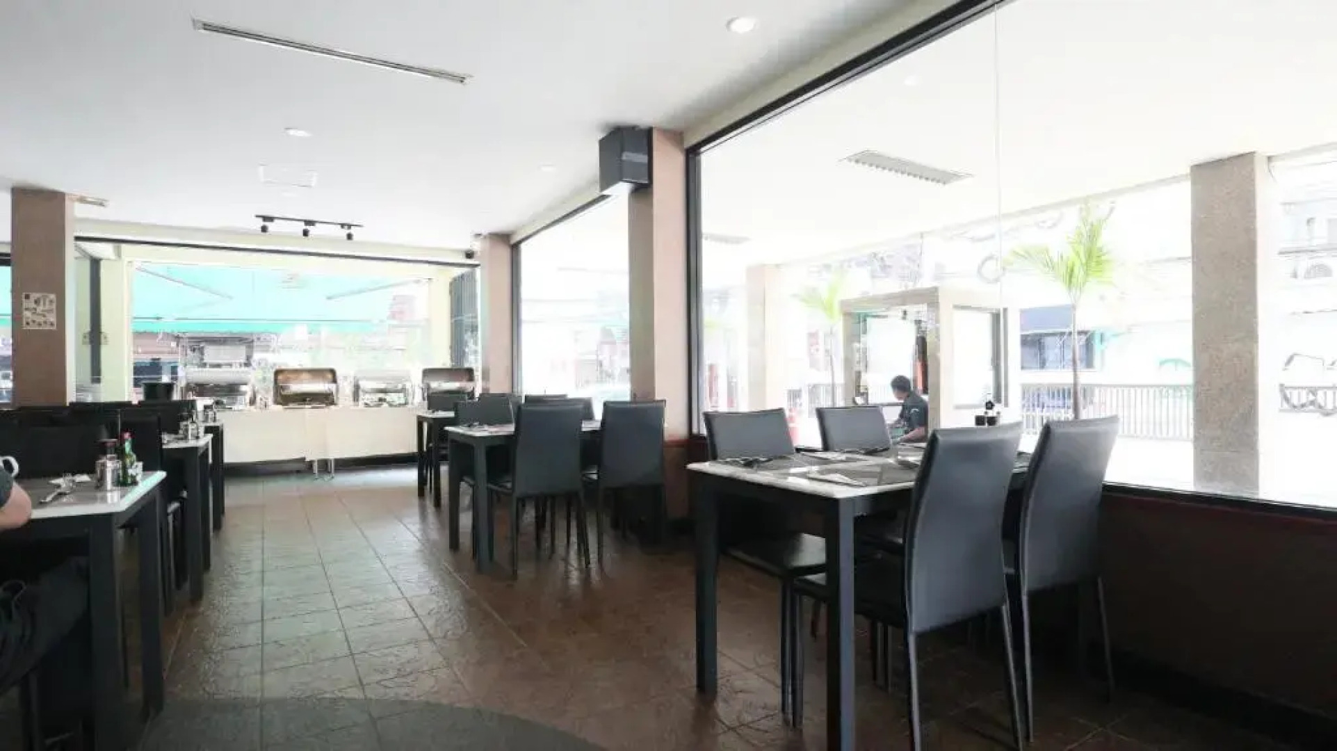 Admiral Suites Bangkok