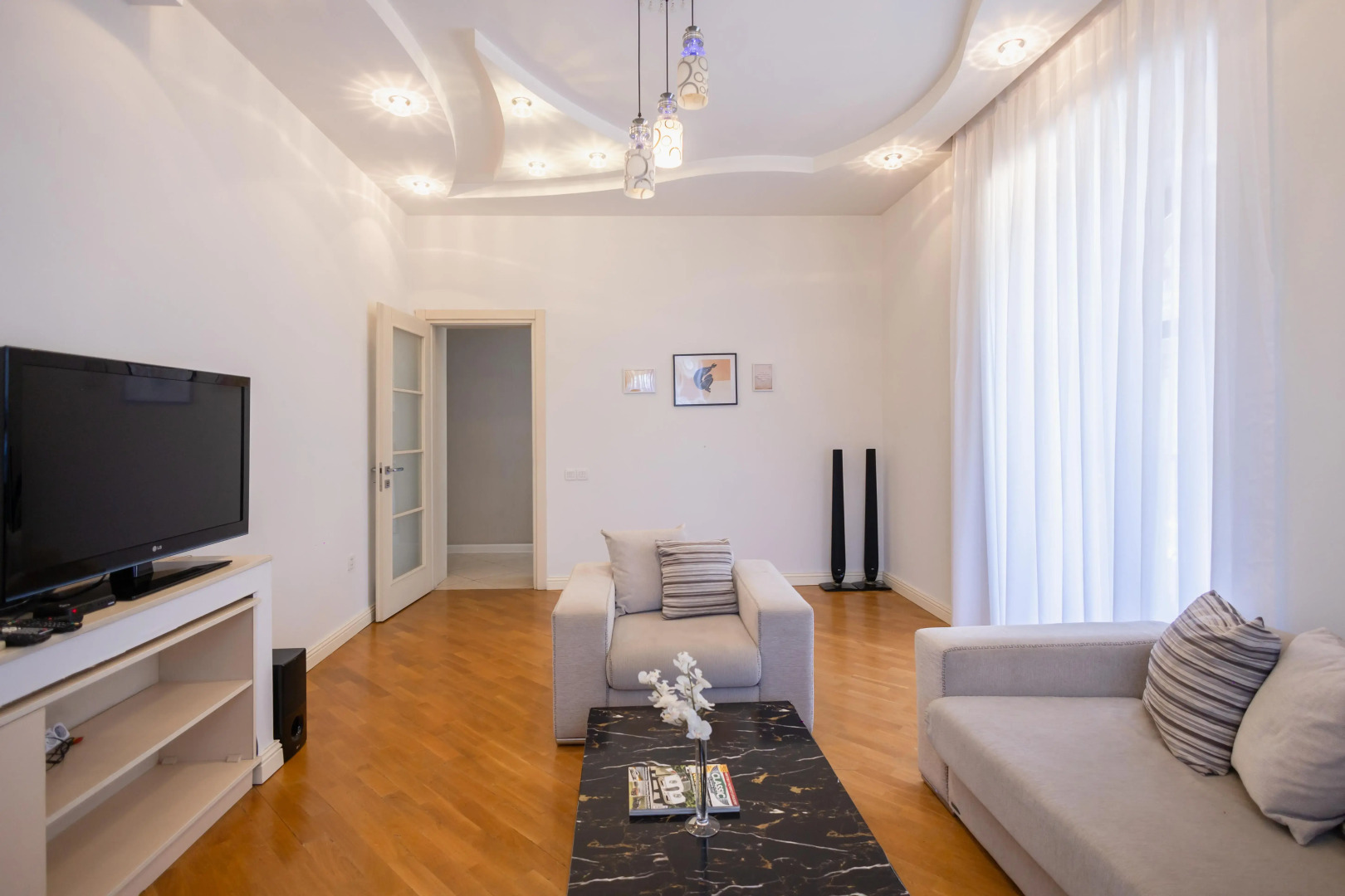 Апартаменты Односпальные с Гостиной Комнатой на Торговой улице