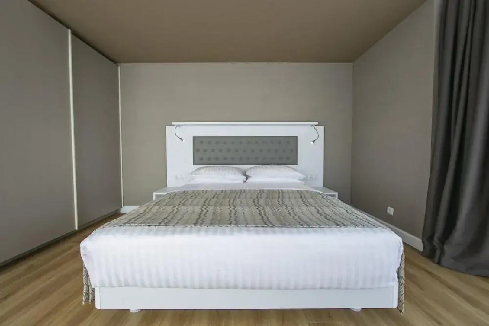 Отель Alliance Palace Batumi