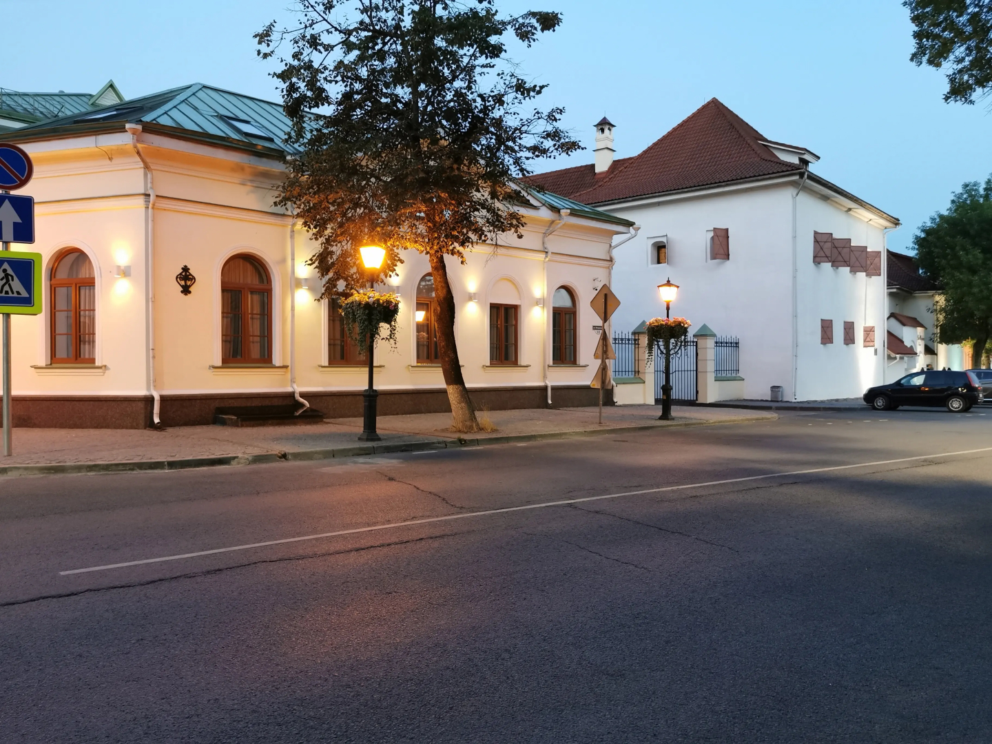 Квартира Трехкомнатная в Центре у Поганкиных  и Меньшиковых Палат