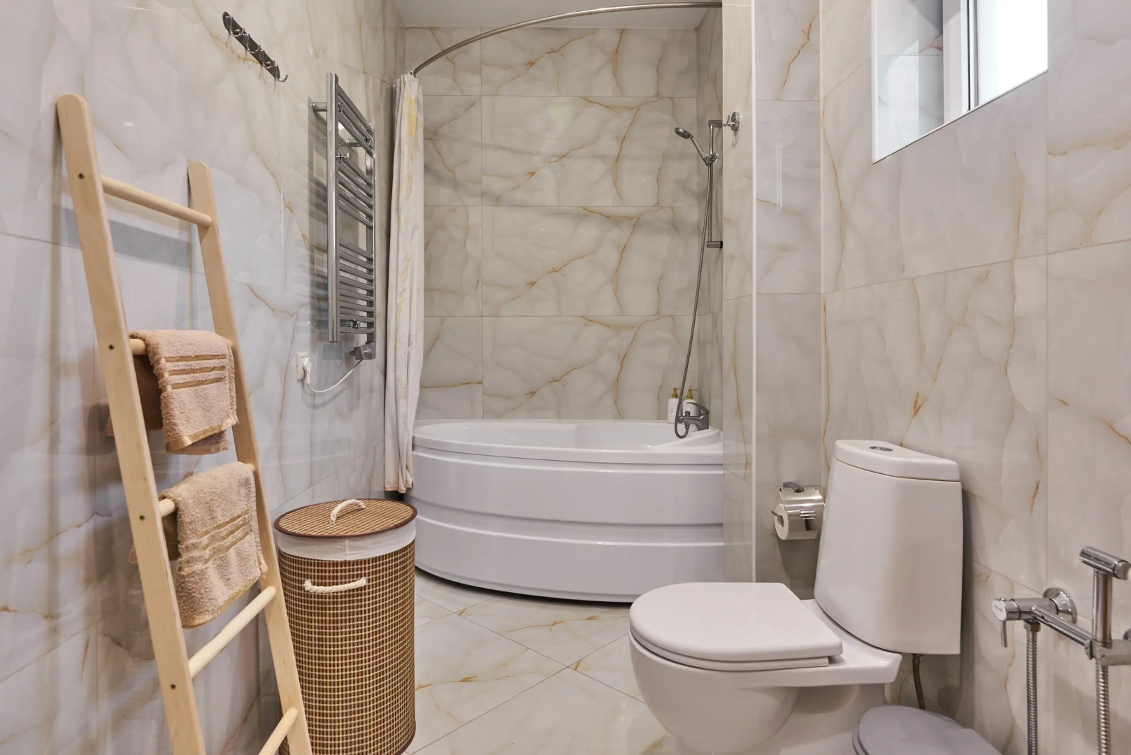 Вилла Усадьба Высокое с Панорамным Видом и Бассейном