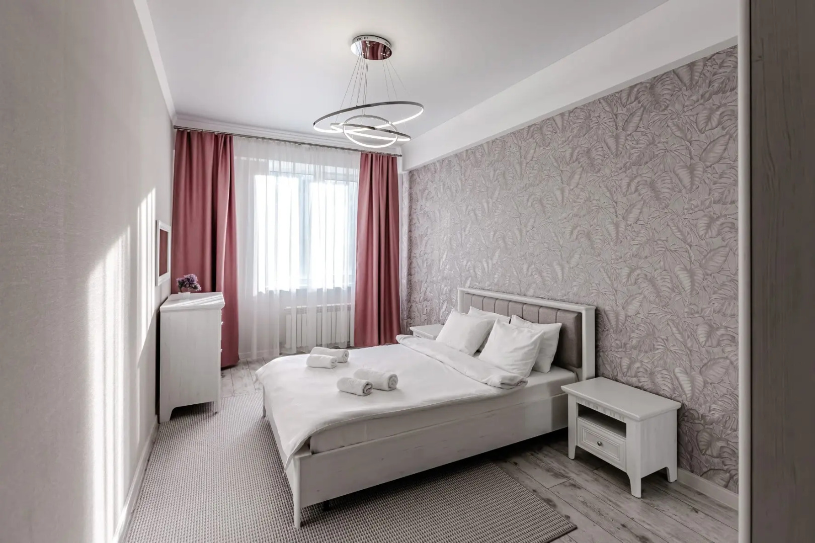 Апартаменты Фиалка от Ирины Савельевой + В курортной зоне + У входа в парк + Рядом Долина роз и Красное солнышко