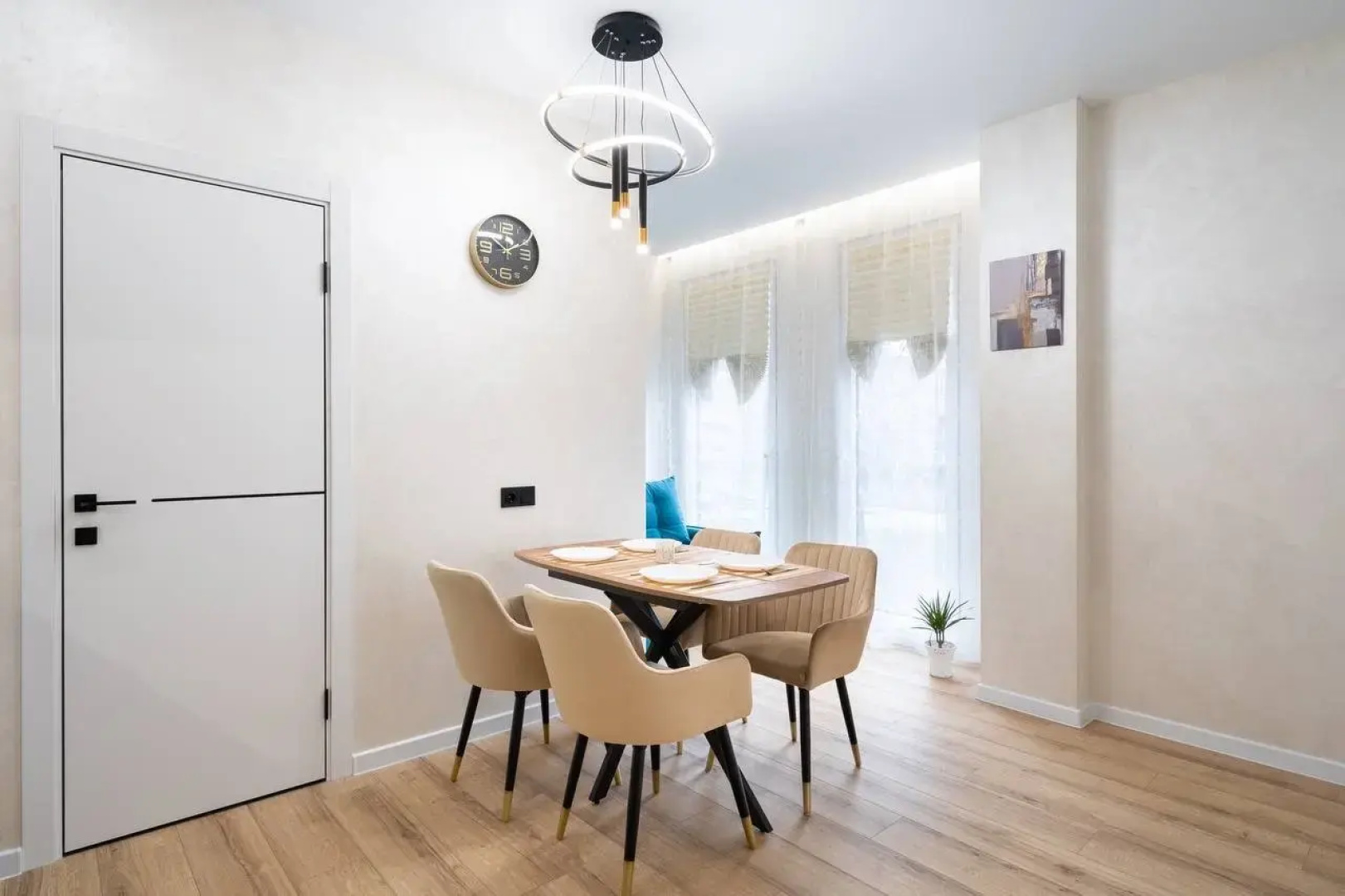 Апартаменты Sikorsky House