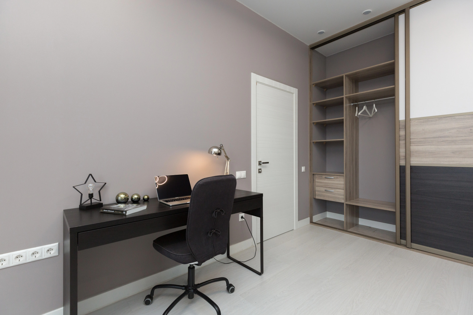 Апартаменты Люкс Азбука на Гостином Дворе