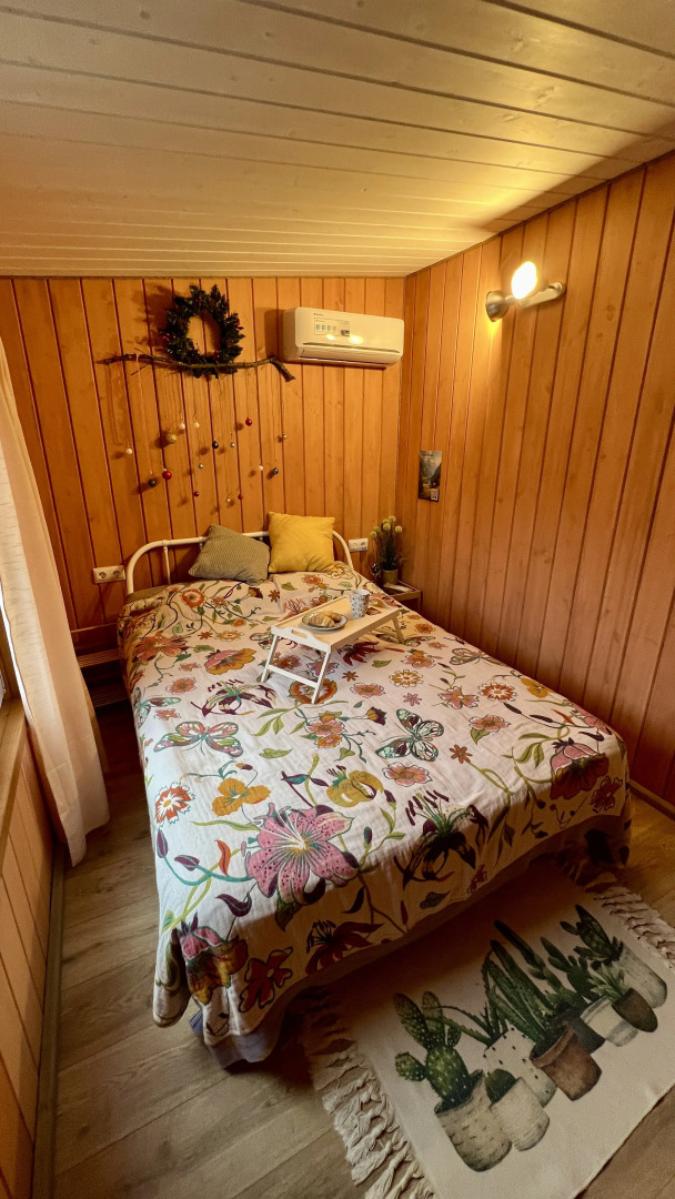 Частный дом Загородный комплекс на берегу реки с баней 1