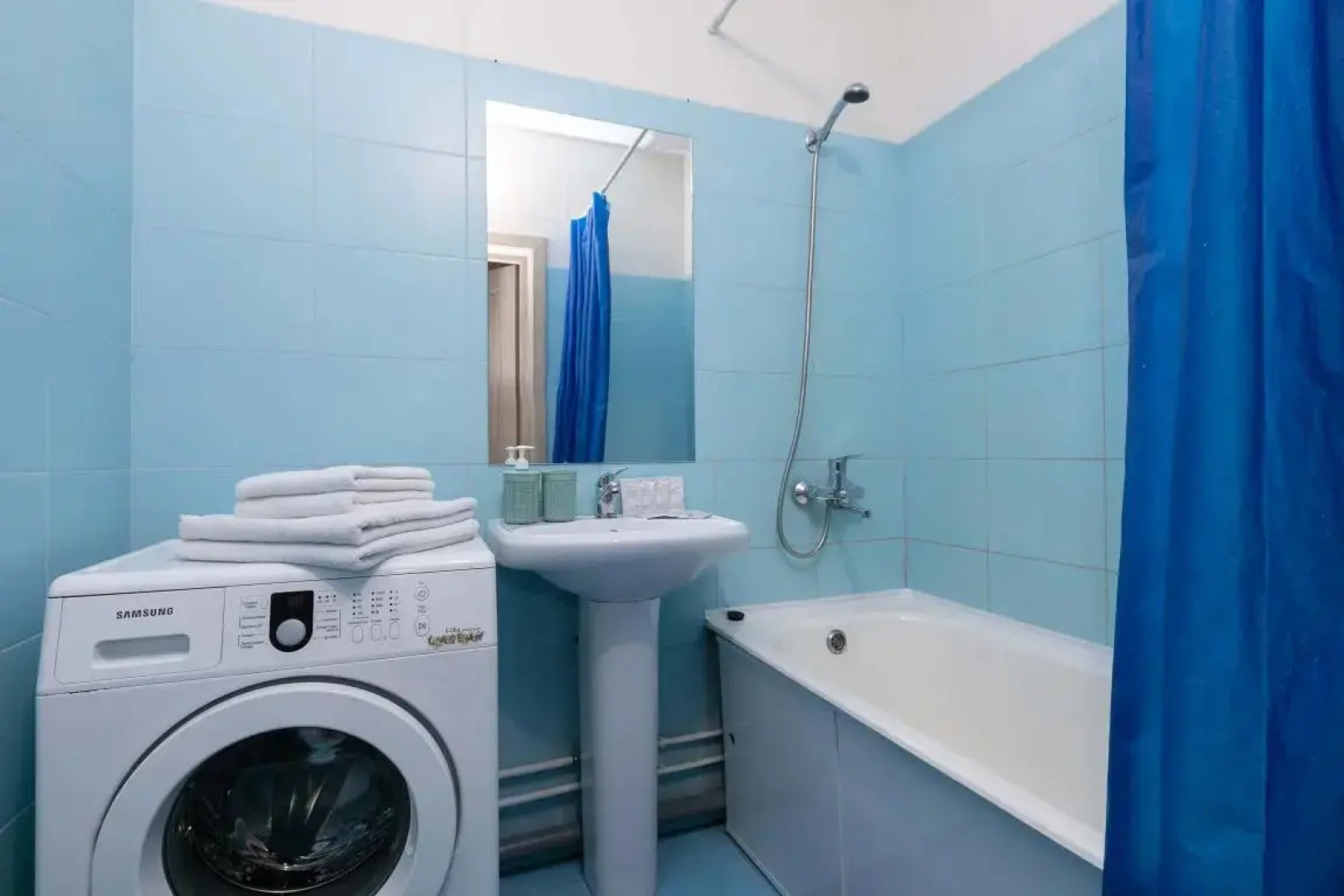 3-к апартаменты Этажидейли на ВИЗе