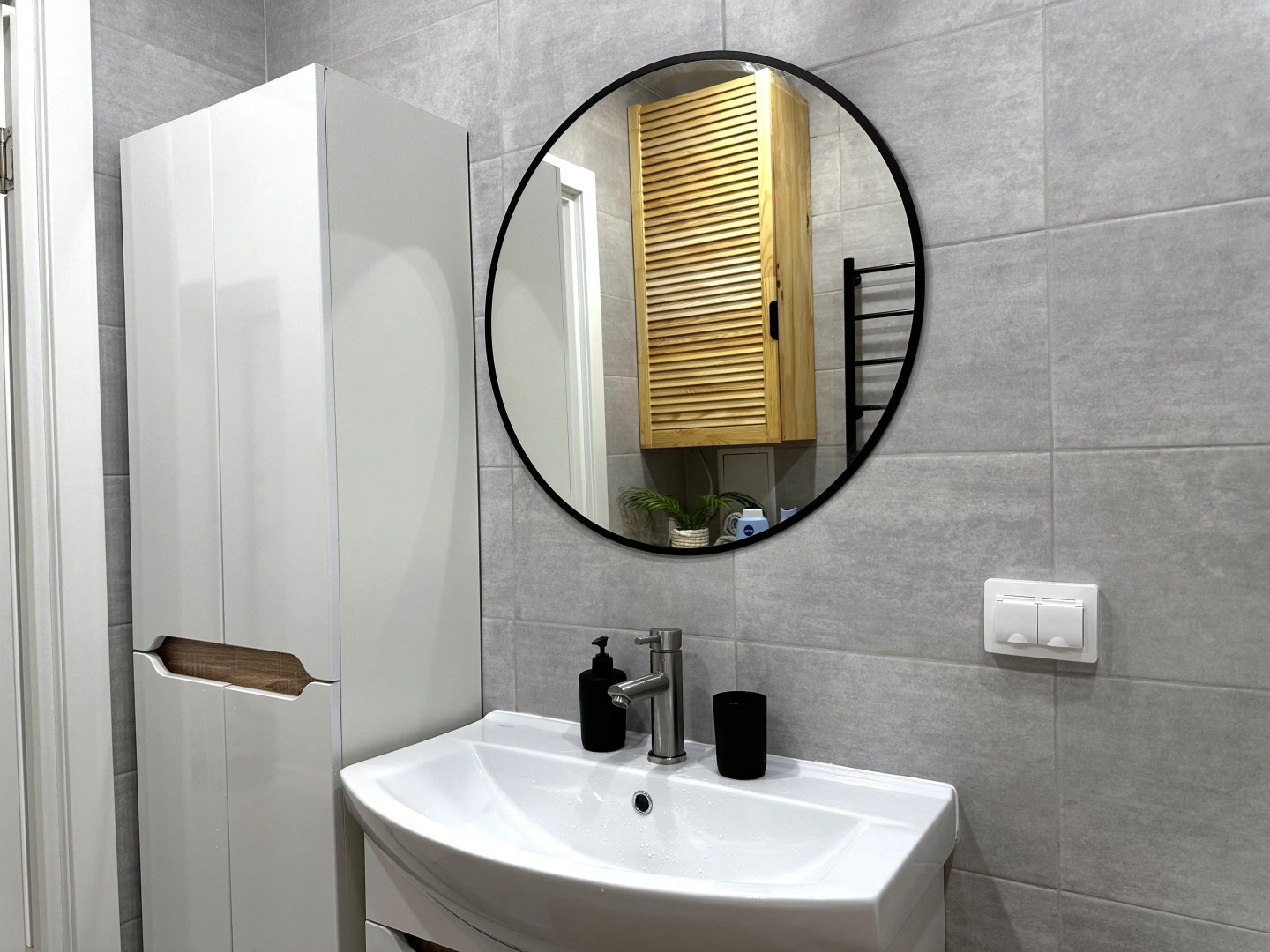 Квартира рядом с метро близко к центру