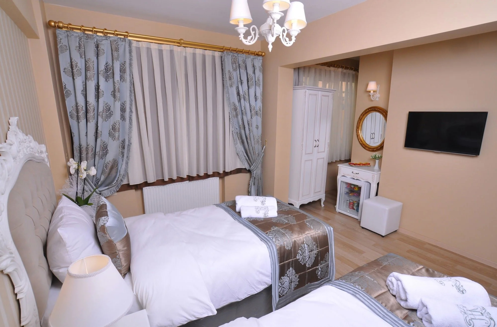 Divani Ali Hotel