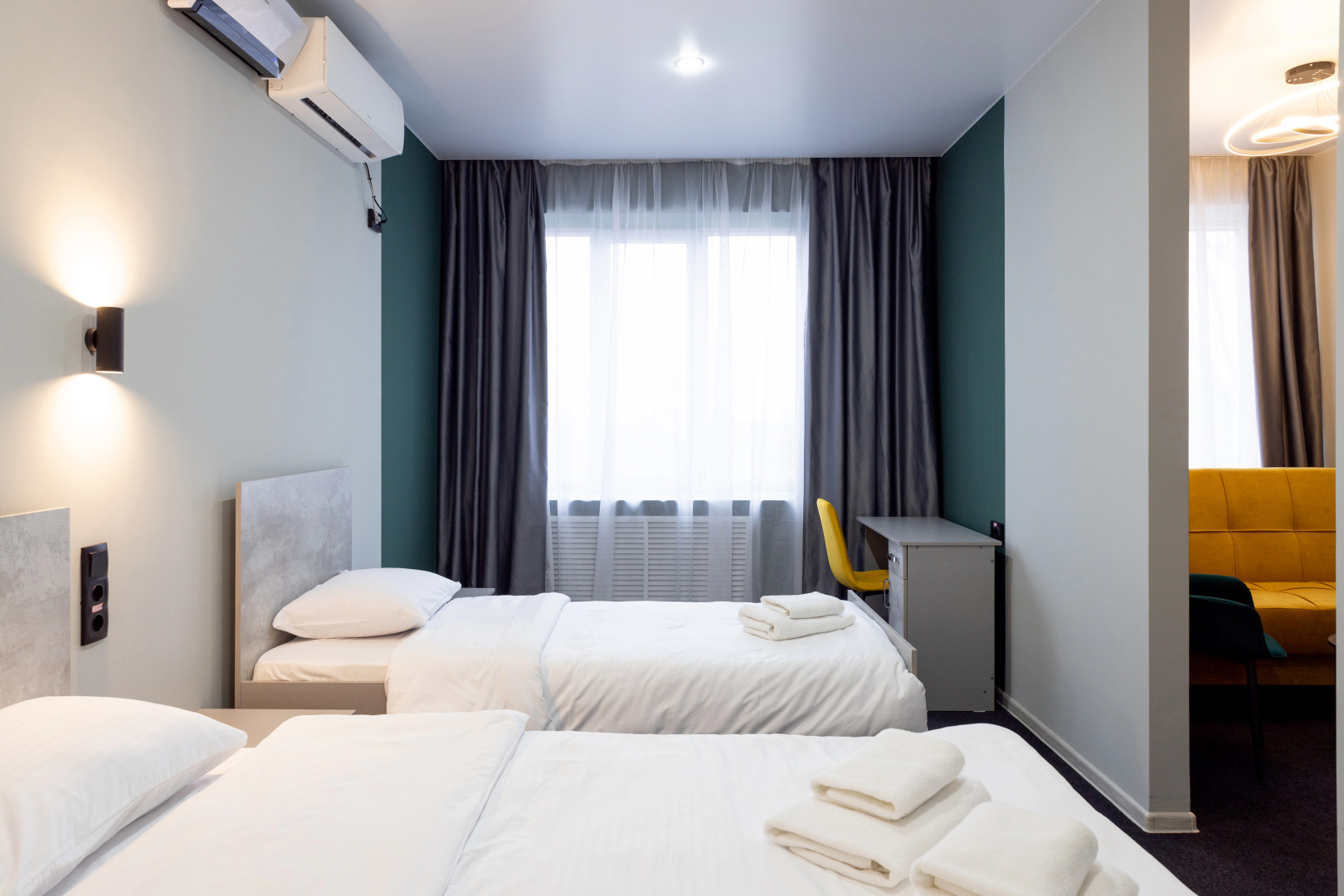 Отель Green Hall