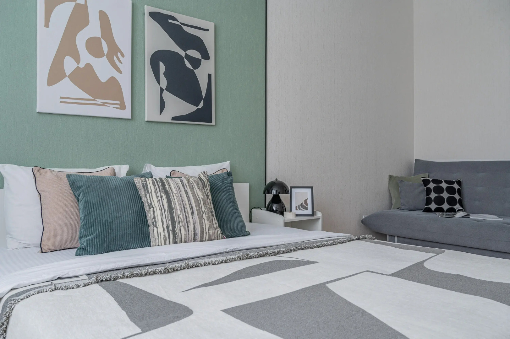 Квартира Btv Aparts с Видом на Пруд