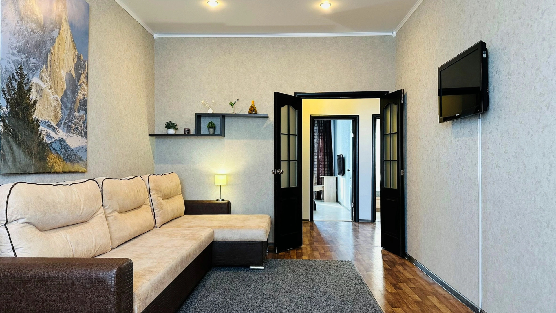 Квартира 3х комнатная с панорамой центра, 11 этаж